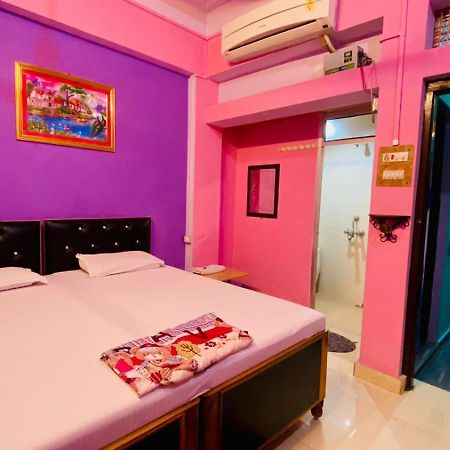 Marigold Guest House Varanasi Oda fotoğraf