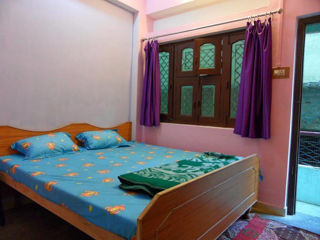 Marigold Guest House Varanasi Dış mekan fotoğraf
